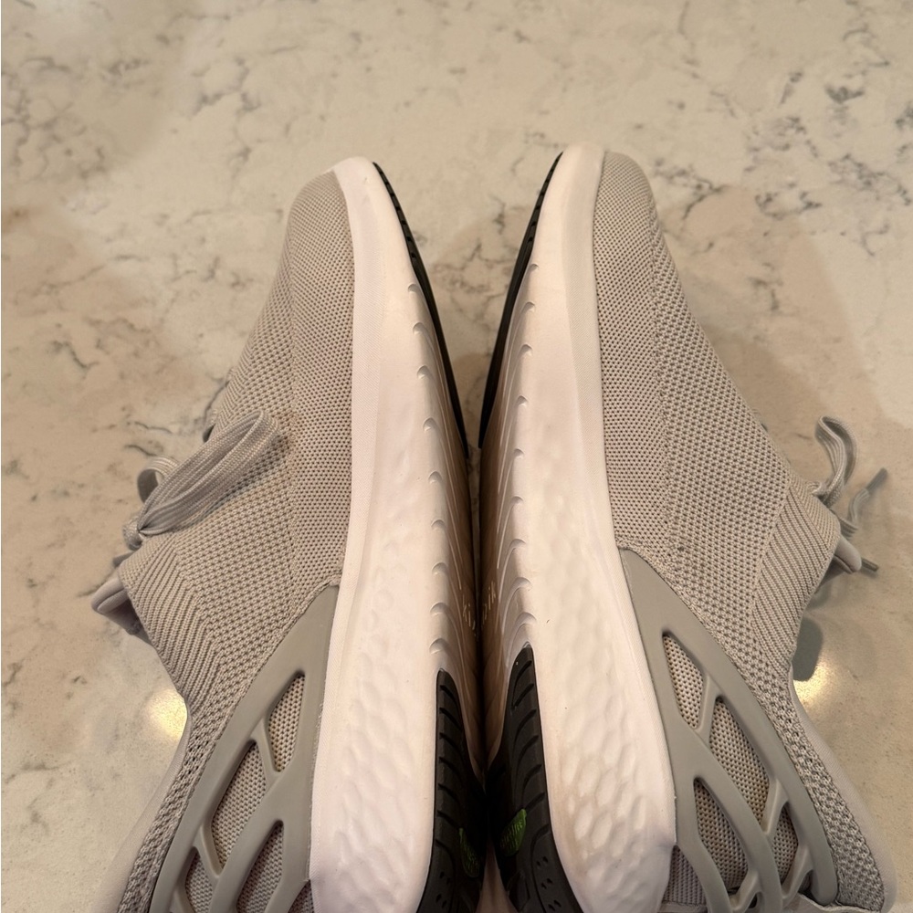 Kizik Athens Slate Grey Mens 11.5 Athletic Sneaker New - Picture 9 of 9